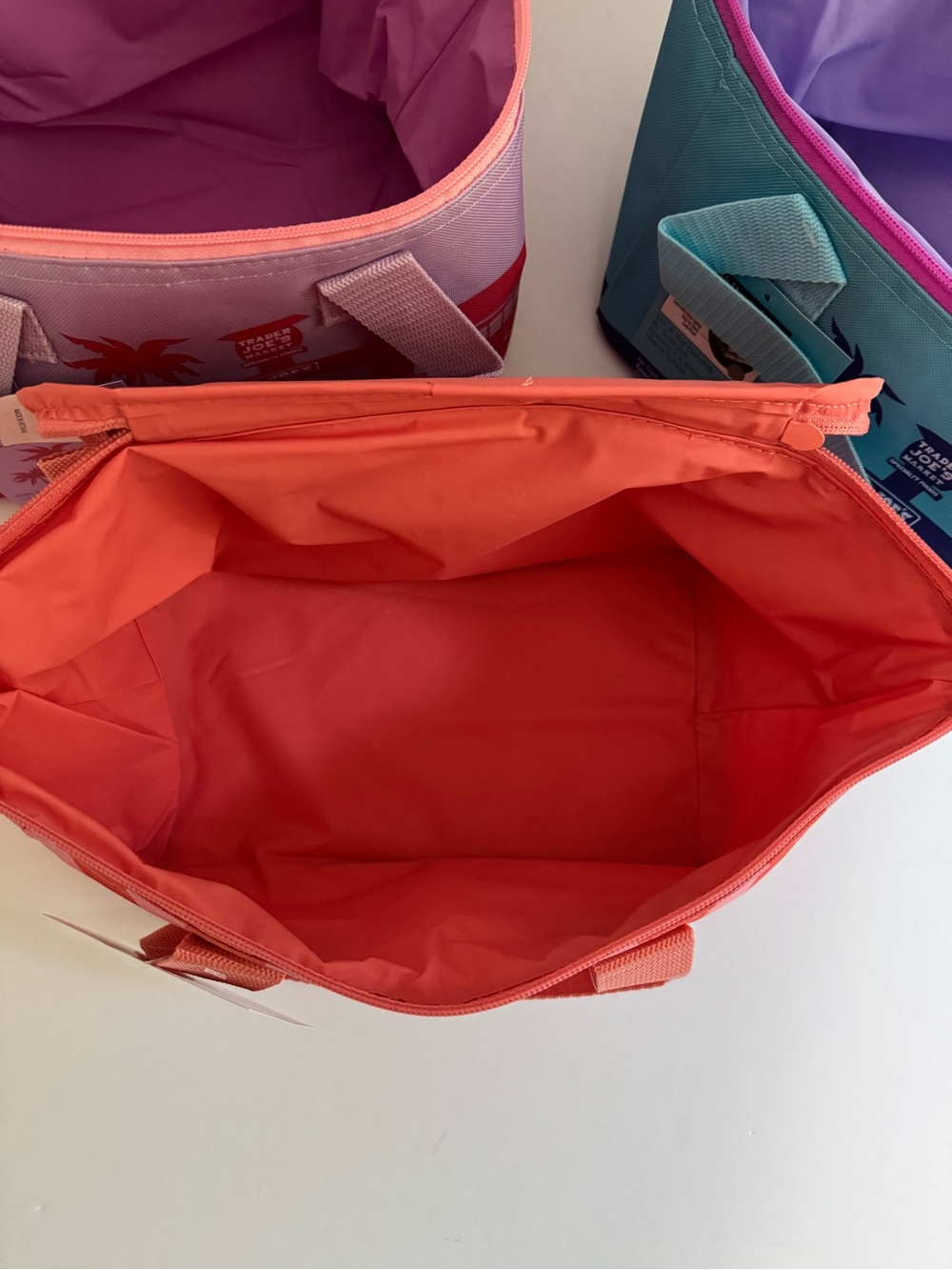 Trader Joe’s 2026 Mini Insulated Tote Bag Set of 3 NWT Limited - Picture 10 of 14